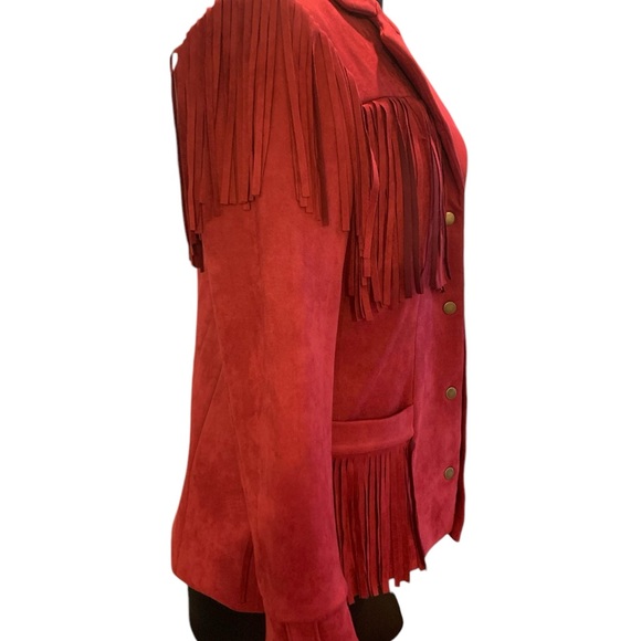 Skies Are Blue Faux Suede Red Fringe Women's Jacket - Picture 7 of 11